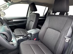 Immaculée propre d'occasion 2024 2025 Toyota Hilux camions tout-terrain pick-up VOITURE VÉHICULE voitures d'occasion - Product Image 4