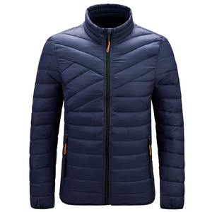 Veste matelassée tendance, couleur et taille personnalisées, logo personnalisé, collection d'hiver, veste matelassée pour homme, veste à bulles pour homme - Product Image 3