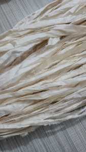 Rubans de soie sari de couleur ivoire recyclé sur mesure de 1 pouce idéal pour les projets d'art et d'artisanat pour la revente - Product Image 5