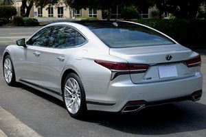 Lexus LS 500 F Sport 2018 (AUTOS DE SEGUNDA MANO) - Product Image 3