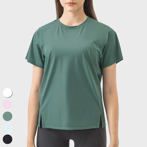 Camiseta deportiva de gimnasio de secado rápido para mujer, Camiseta deportiva de verano transpirable con manga corta para yoga y correr de noche - Product Image 2