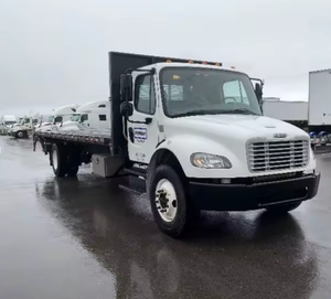 Camión de Plataforma Plana M2 2020 de 26 pies, Usado Recientemente - 220HP, Automático de 6 Velocidades - Product Image 6