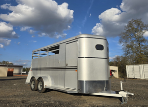 Bee Durango 3-Horse <b>Trailer</b> Bumper Pull <b>Trailer</b> – Built for Comfort, Durability & Convenience Fast Shipping - Product Image 6