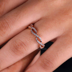 Alianza de boda de eternidad completa para mujer, anillo trenzado de diamante redondo cultivado en laboratorio, diseño antiguo único para la novia y ella - Product Image 4