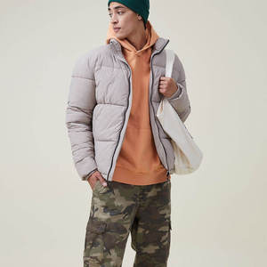 Top Quality Lightweight Men Puffer Jacket Customize <b>Fabric</b> Solid Grey Color Oversize Quilted Outdoor Jacket With Wholesale Prize - Product Image 4