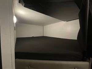 Nuevas caravanas de viaje Keystone Coleman Light 26BX 2025, ideales para suministro a granel y distribución minorista - Product Image 2