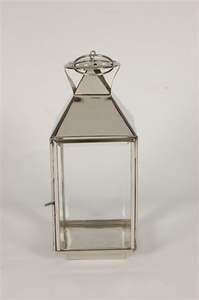 Lámpara de linterna con revestimiento de esmalte blanco de diseño tradicional Diseño decente y moldeador para el hogar Hotel y restaurantes en precio al por mayor - Product Image 5