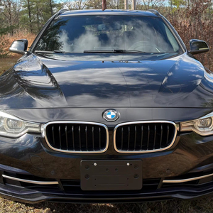 BMW 330i xDrive Sports Wagon 2017 Usado, Motor Turbo de 4 Cilindros, Tracción en las Cuatro Ruedas, Equipamiento Completo, Sin Modificar - Product Image 1