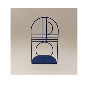 Sujetalibros de metal de Estilo Vintage para amantes de los libros que agregan un toque estético a la sala de estar o al espacio de la esquina de lectura - Product Image 4