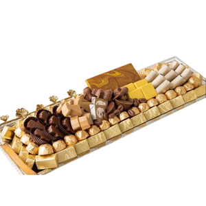 Vente en gros Plateau de présentation de service de chocolat Plateau de service à chocolat en métal doré au design classique avec accent floral pour les événements - Product Image 2