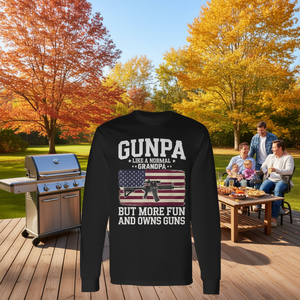 Maglietta a maniche lunghe Gunpa nera con bandiera americana e grafica di pistola per nonno - Product Image 3