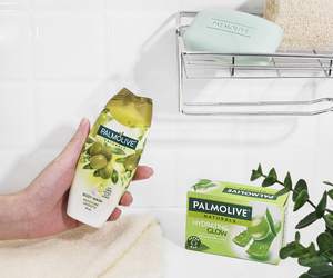 Bulk Order Original Palmolive <b>Liquid</b> Handwash Cream From AW Wholesale - Product Image 2