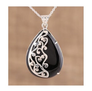 Venta al por mayor joyería de moda Hiphop alto pulido aleación oro Hip Hop cadena larga niños pequeños Cruz colgante collar para hombres - Product Image 6