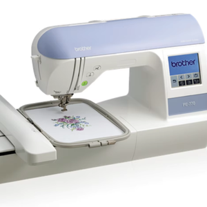 Nueva Máquina de Bordar Computarizada ORIGINAL PE 770 - Product Image 1