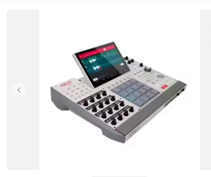 Nouveau/Occasion – Éditions Spéciales Akai Professional MPC X – Centre de Production Musicale Autonome avec Housse – Fabriqué aux États-Unis - Product Image 1
