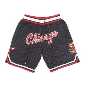 Short de basket-ball personnalisé en maille pour hommes vente en gros de poches à fermeture éclair double couche broderie cousue solide taille élastique cordon de serrage - Product Image 1