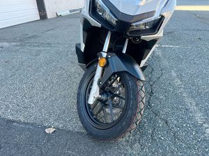 Oferta de la Mejor Calidad, Oferta Anual 2026, Scooters ADV160 Nuevos en Venta con 3 Años de Garantía - Listos para Enviar - Product Image 2