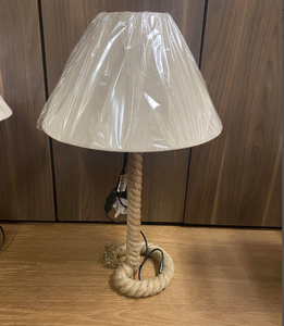 Décoration d'intérieur, lampe sur pied artisanale de haute qualité, article cadeau - Product Image 1