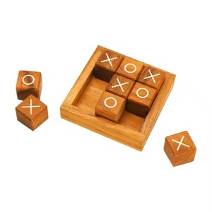 Nouvel arrivage Tic Tac Toe Jeu de société simple avec des pièces de boeuf avec dessus en métal Haute qualité en bois Voyage amical - Product Image 5