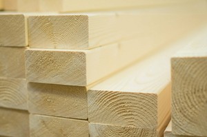 Poutres BSH en hêtre pour structures préfabriquées Poutres BSH en pin résineux pour encadrement personnalisé - Product Image 5