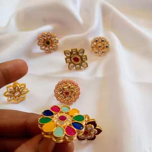 Bagues Kundan Réglables pour Mariages Mariage Haldi Mehandi Sangeet Cérémonie Diwali Retour Cadeau Demoiselles D'honneur Faveur Dholki Nuits - Product Image 2