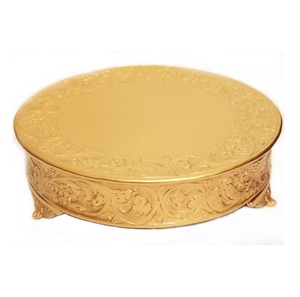 Support à gâteau en aluminium gaufré doré de la meilleure qualité pour les mariages et les fêtes Support à gâteau en métal décoratif supérieur - Product Image 3