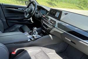 BMW M5 2018 USADO, Volante a la Izquierda/Derecha - Product Image 4