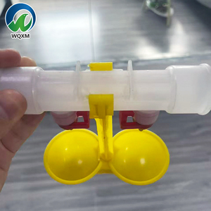 <span class=keywords><strong>Bebedero</strong></span> de plástico para pollos de <span class=keywords><strong>doble</strong></span> pezón, tazas colgantes, comedero para pollos con botellas de agua para bebedores de pollos - Product Image 6
