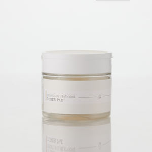 Discos de tónico coreanos enriquecidos con Opuntia y Glutatión para hidratar suavemente, aliviar el estrés cutáneo y revelar una tez más clara. - Product Image 1