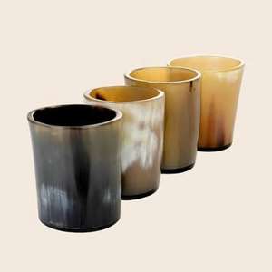 Vasos de chupito de cuerno de búfalo hechos a mano y arte impermeable y coleccionables para beber - Product Image 3