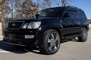 Toyota Land Cruiser Cygnus de 1999 - Product Image 2