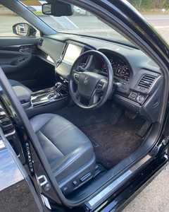 Toyota Crown Athlete G 2017 Usado, Equipamiento Completo - Product Image 5