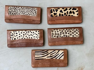 2024 recién llegados de cuero genuino clásico de lujo diseñador señoras billetera pelo en Animal estampado cuero de vaca tarjetero carteras - Product Image 2