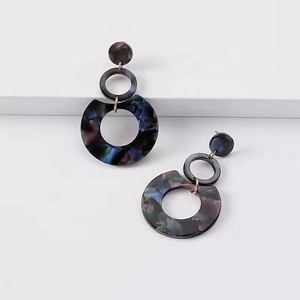 Elegante Collar de Resina con Juego de Aretes Colgantes Hechos a Mano para Mujer, Joyería Diaria con Estilo, Aretes de Resina, Molde para Aretes de Resina - Product Image 4