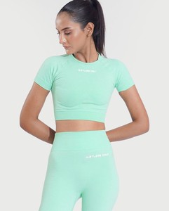 Ensemble trois pièces léger de haute qualité pantalon de Yoga de couleur unie poches haut à manches courtes Fitness respirant respectueux de la peau - Product Image 2