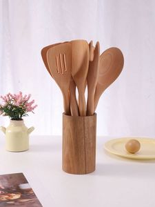 Ensemble de cuillères en bois dur poli conçu pour la durabilité et résistant à la chaleur et à l'humidité et à un usage quotidien régulier - Product Image 6