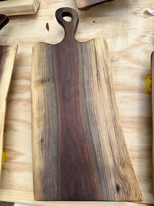 Juego de tabla de cortar de bambú macizo con soporte Juego de tabla de cortar de cocina grande Juego de tabla de cortar de madera con color de madera natural - Product Image 5