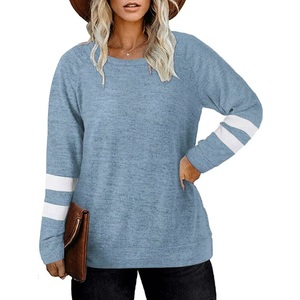 Vente en gros Sweatshirts imprimés pour femmes Logo personnalisé Street Wear Sweatshirts pour femmes Prix bon marché Sweatshirts imprimés de mode de rue - Product Image 1