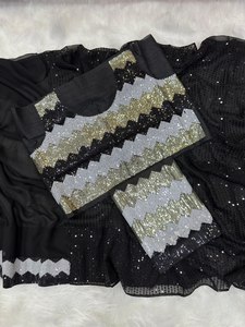 ชุดจอร์จเก็ตส่าหรีแบบดั้งเดิมของอินเดียและปากีสถานที่มีฉากกั้นสวยงามสำหรับงานแต่งงาน - Product Image 5