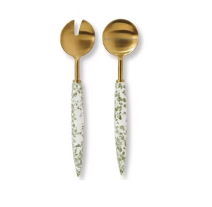 Cuchara y tenedor para servir ensalada chapados en oro de latón con mango impreso de resina para utensilios de cocina y mesa de comedor herramientas para ensalada - Product Image 1