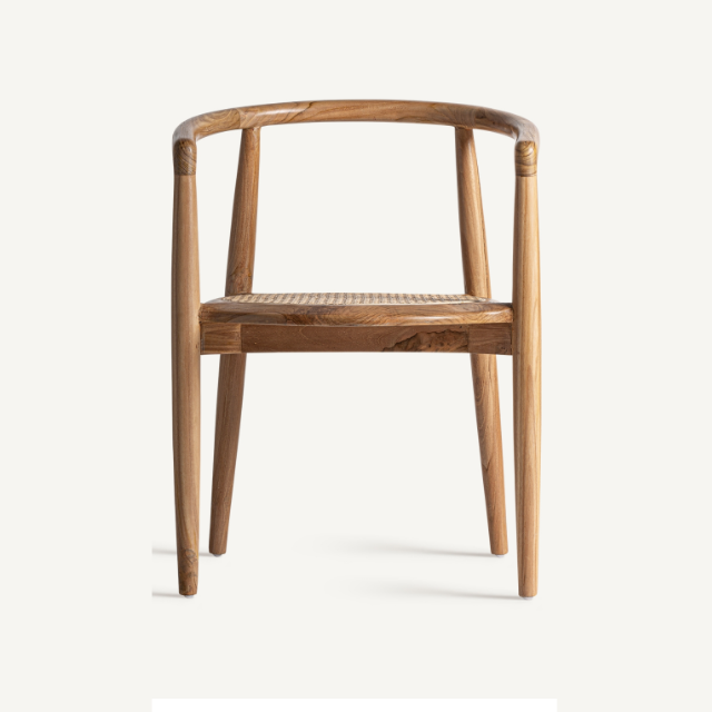 คัสตาร์ม