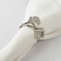 Nouveau modèle moderne de porte-serviettes en aluminium motif feuille de Ginkgo, écologique, pour hôtels, mariages et autres occasions, vente en gros