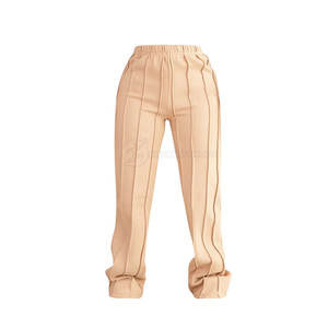 Ensemble de survêtement court de couleur unie pour femmes XL conçu sur mesure hauts courts confortables avec impression de logo pour une utilisation décontractée en extérieur - Product Image 3