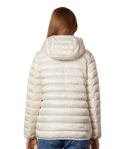 Chaqueta acolchada de diseño impreso más vendida para mujer, recién llegada, ropa de invierno transpirable a prueba de viento, chaqueta acolchada para mujer - Product Image 3