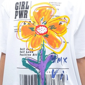 Camisetas blancas de verano para mujer, manga corta, ajuste holgado, tallas medianas a grandes, venta al por mayor, nuevo patrón de impresión con serigrafía - Product Image 3