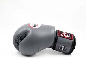 Guantes de Boxeo Profesionales de Cuero Sanda - Agarres Ligeros para Entrenamiento con Saco de Boxeo, Personalizables, Unisex - Product Image 3