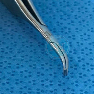 Pinzas de Sujeción Clayman de Alta Calidad a Precio de Fábrica, 12.5 cm, Puntas Anguladas, Instrumento Microquirúrgico Oftálmico - Product Image 6