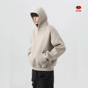 Sweat à capuche pour homme Ryan Pro Gear avec logo personnalisé sur le devant, 100% coton, écologique, décontracté, vêtement d'hiver moderne - Product Image 5