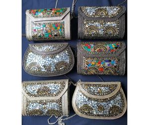 Mosaico Bolso de mano de metal tradicional Mosaico de metal hecho a mano Partywear Señoras Monedero Indian Made F S International - Product Image 2