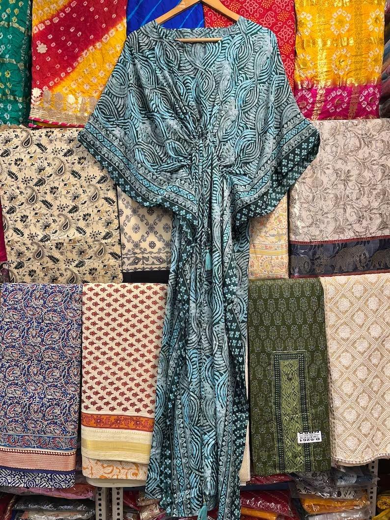 หลายภาพ